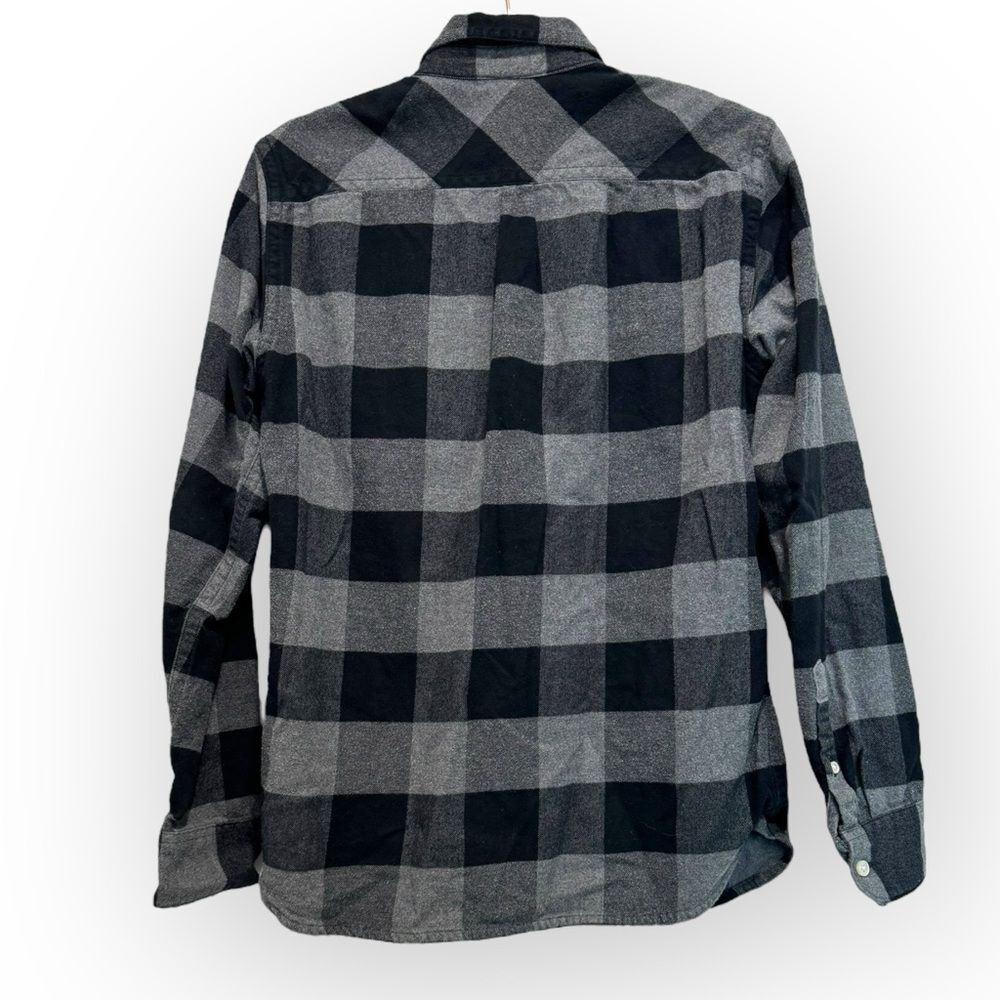 Everlane Black and Grey Plaid Flannel Overshirt - Size Small - Picture 2 of 4